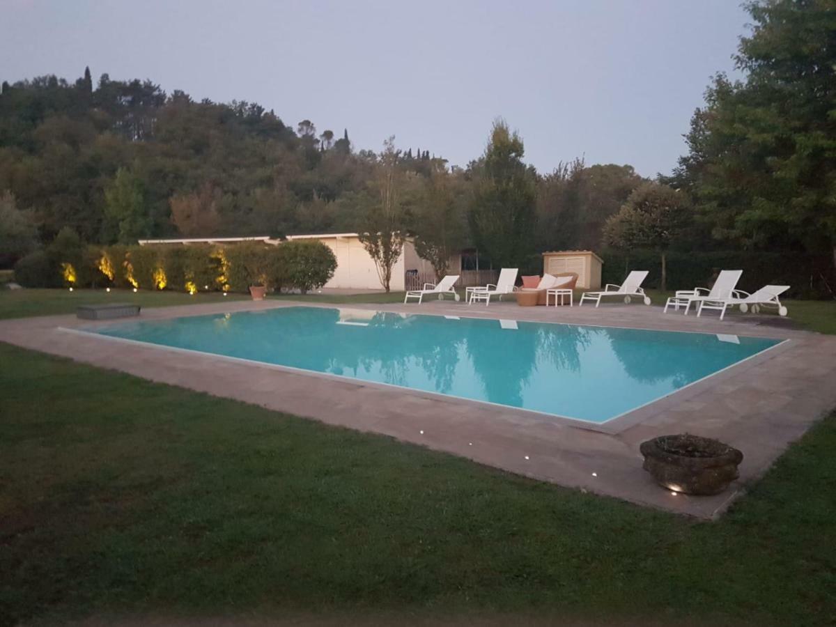La Villa Nel Bosco ルッカ エクステリア 写真