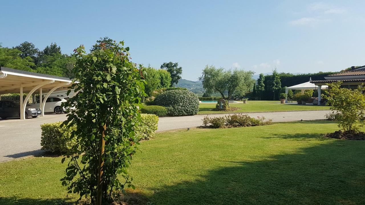 La Villa Nel Bosco ルッカ エクステリア 写真